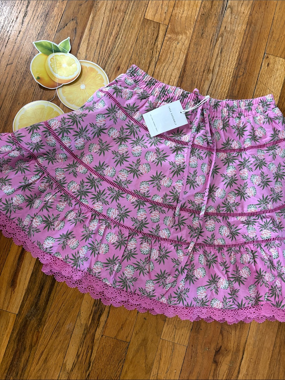 Free Assembly Pink Pineapple Print Tiered Skirt NWT